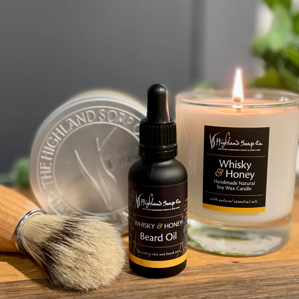 Beard oil- Whiskey and Hoeney